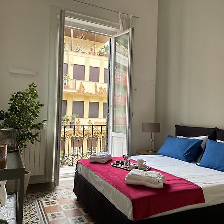Victoria'S Apartment Palermo Esterno foto